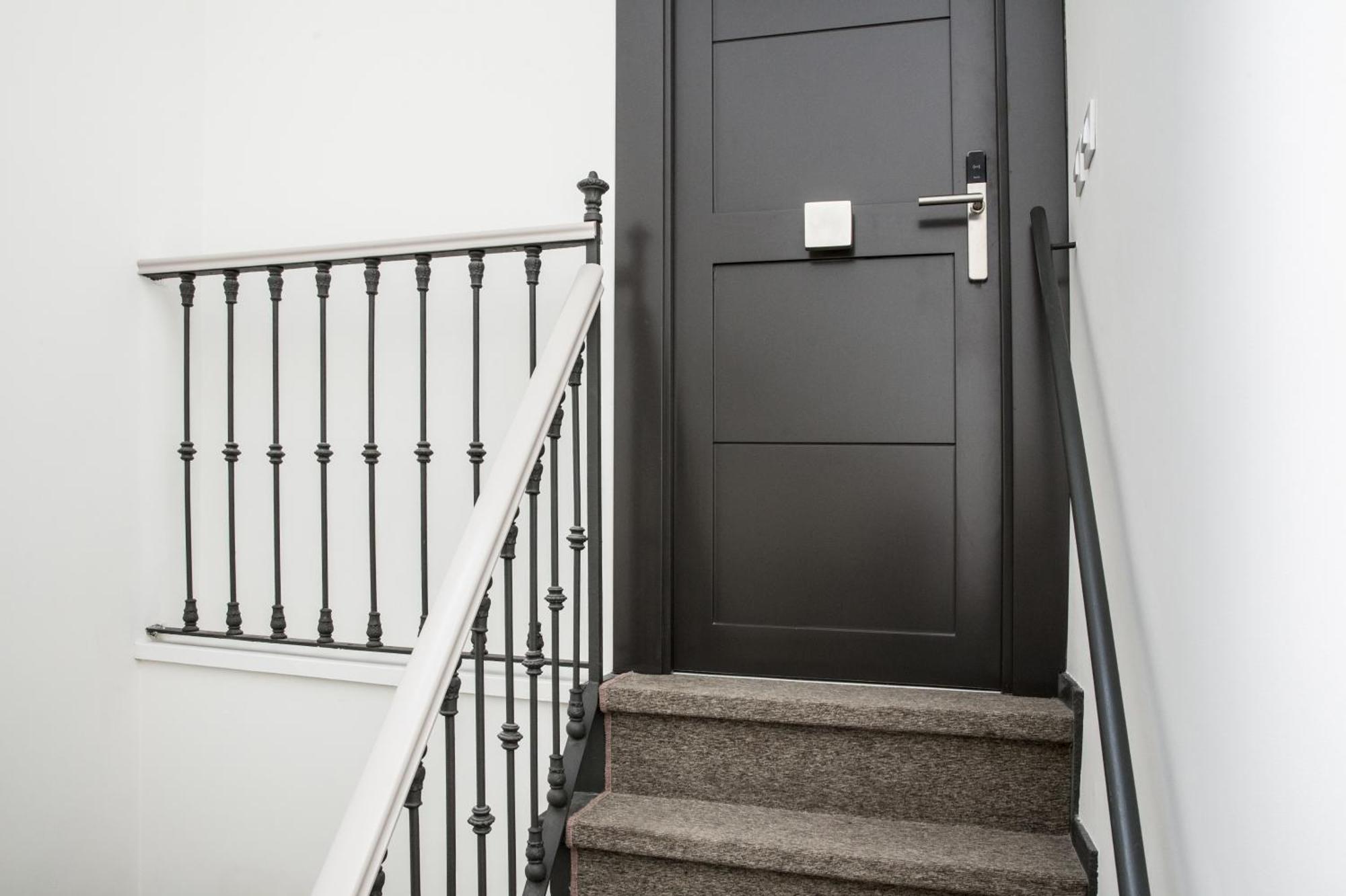 Puerta Catedral Holiday Suites Séville Chambre photo